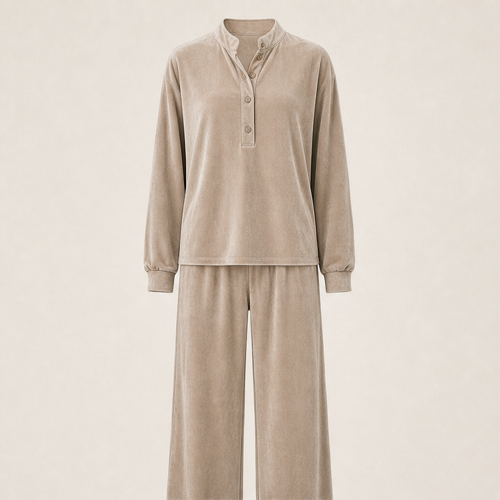 Velourin – Wide-Leg Velour Two-Piece Loungewear Set + 50% OFF Beige