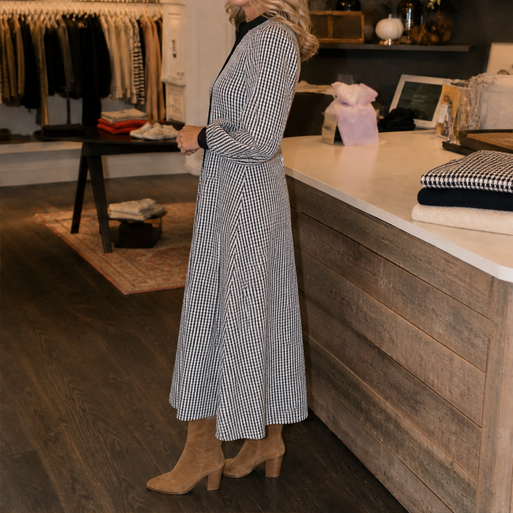 Marlowick – Contrast Trim Gingham A-Line Shirt Dress + 50% OFF lifestyle