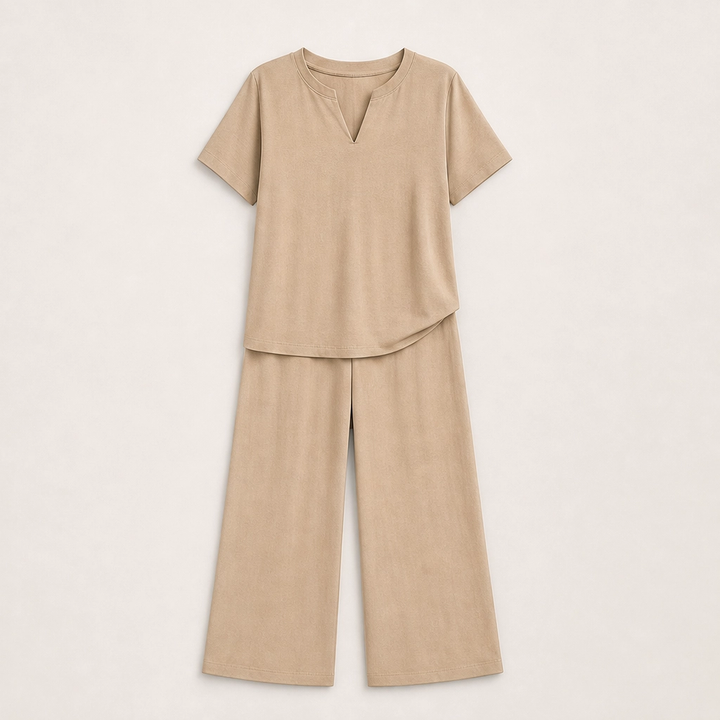 Willowé – Soft V-Neck Top &amp; Wide-Leg Pants Lounge Set + 50% OFF