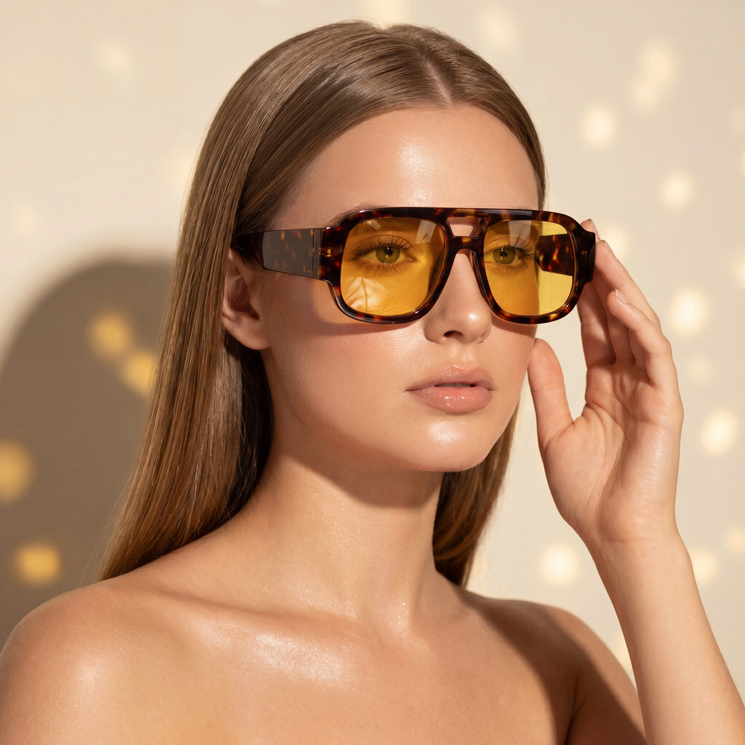 Ambré™ – Oversized Square Tortoiseshell Sunglasses with UV400 Protection + 1+1 FREE
